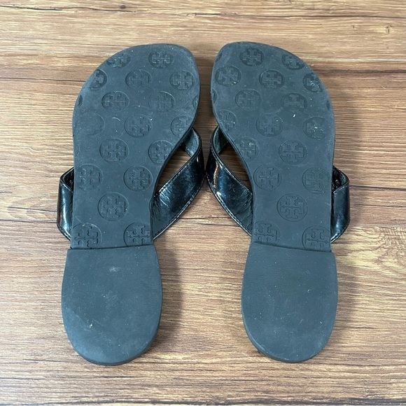Tory Burch Thora Black Leather Flip Flops Sandals Women’s Size 6 Shoes - Picture 5 of 6